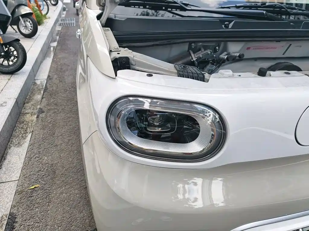 Wuling MINIEV — миниатюра 7