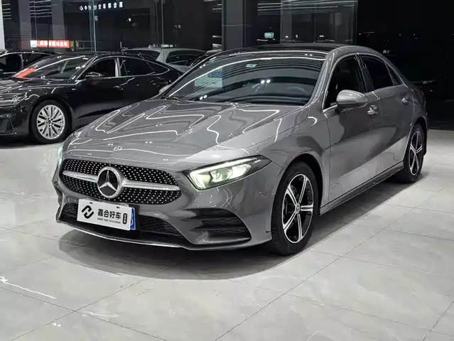 MERCEDES-BENZ A CLASS