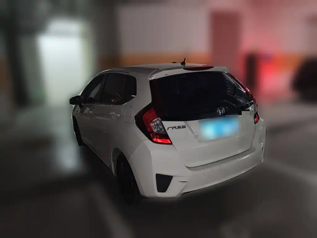 Honda Fit — миниатюра 4