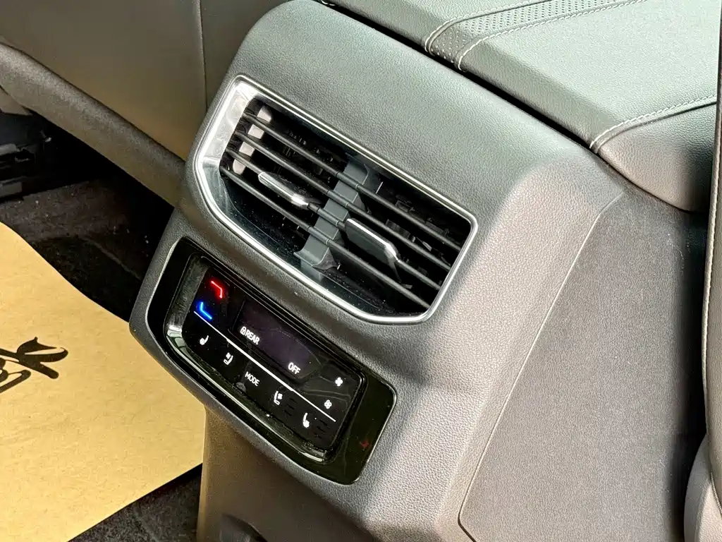 Volkswagen Talagon — миниатюра 25