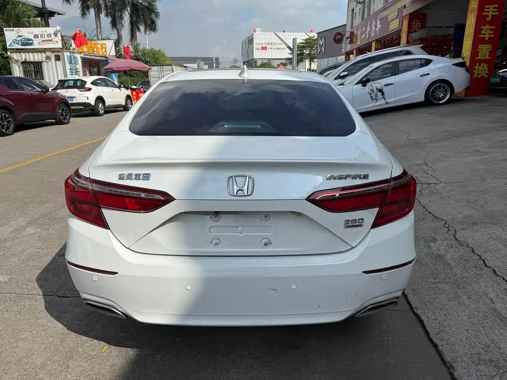 Honda Inspire — миниатюра 7