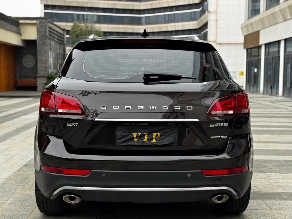Borgward BX7 — миниатюра 7