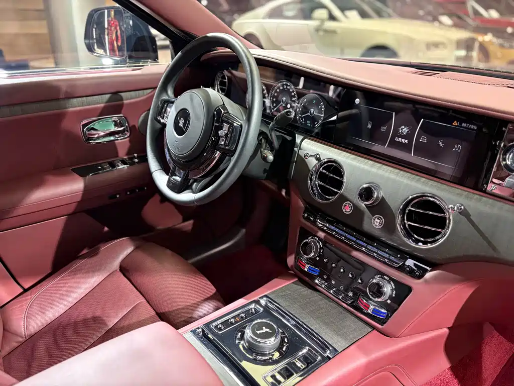 Rolls-Royce Ghost — миниатюра 26