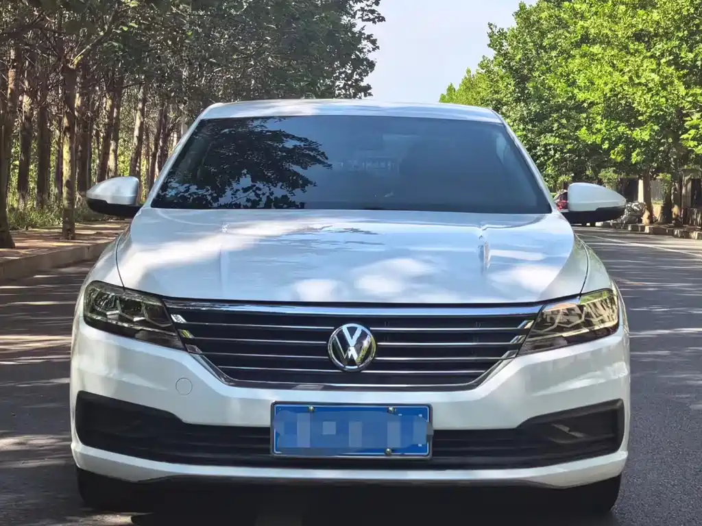 Volkswagen Lavida — миниатюра 2