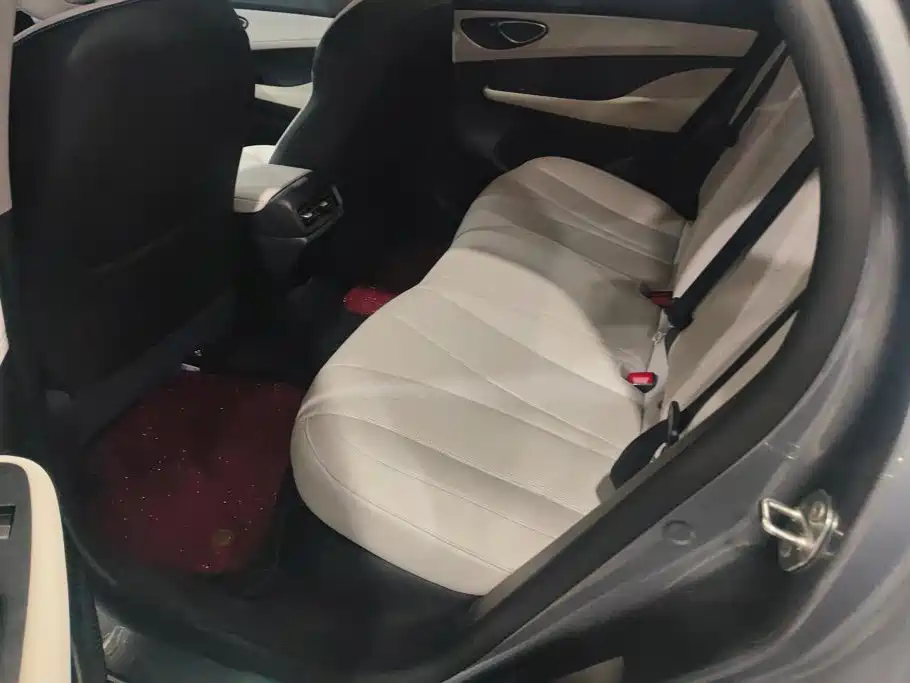 BYD Seal 05 DM-i — миниатюра 11