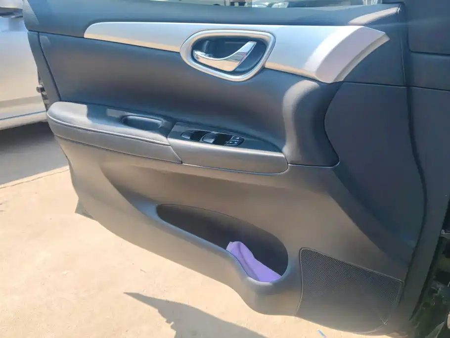 Nissan Sylphy — миниатюра 7