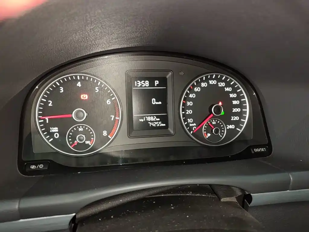 Volkswagen Touran — миниатюра 12