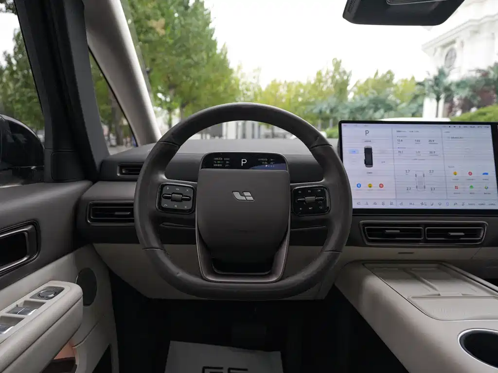 Li Auto Li MEGA — миниатюра 9