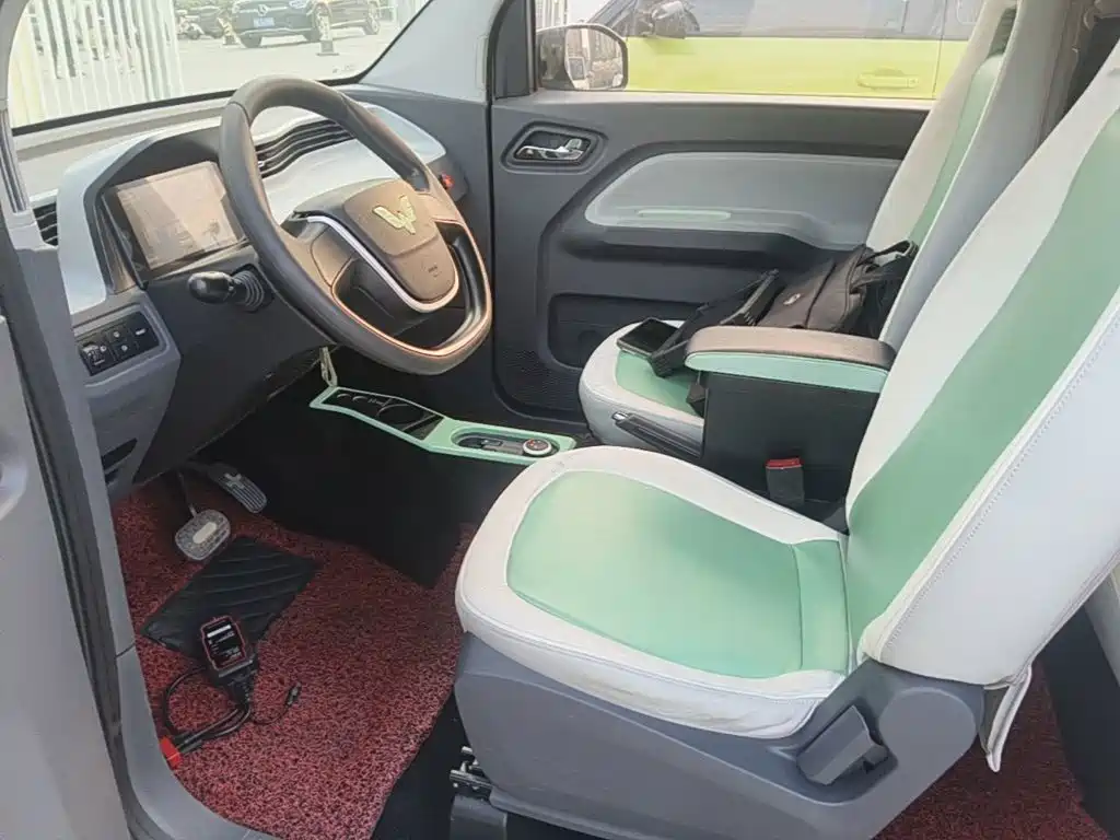 Wuling MINIEV — миниатюра 15