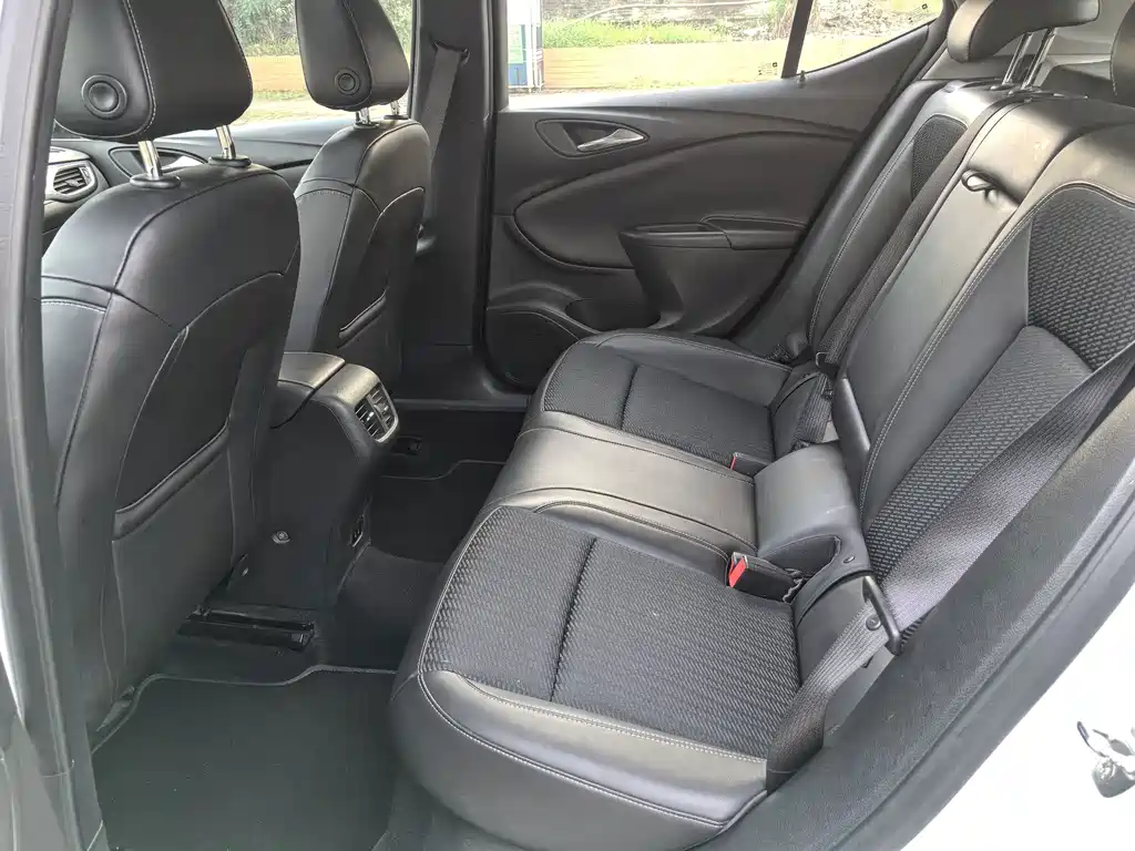 Buick Verano Hatchback 15S Auto Leading Type, фото 9