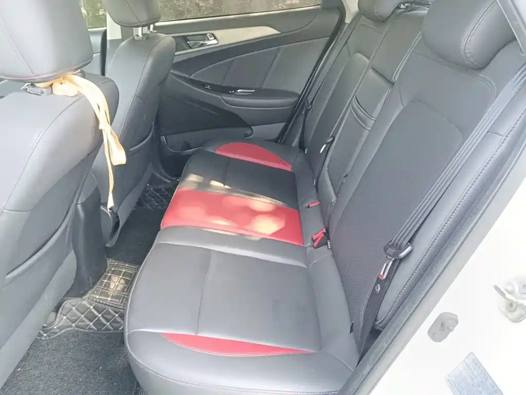 Changan Eado XT — миниатюра 18