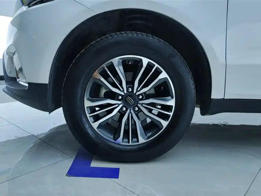 Geely Vision X6 X6 2016 1.8L MT Luxury