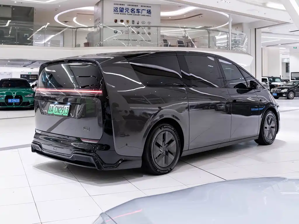 Li Auto Li MEGA — миниатюра 7