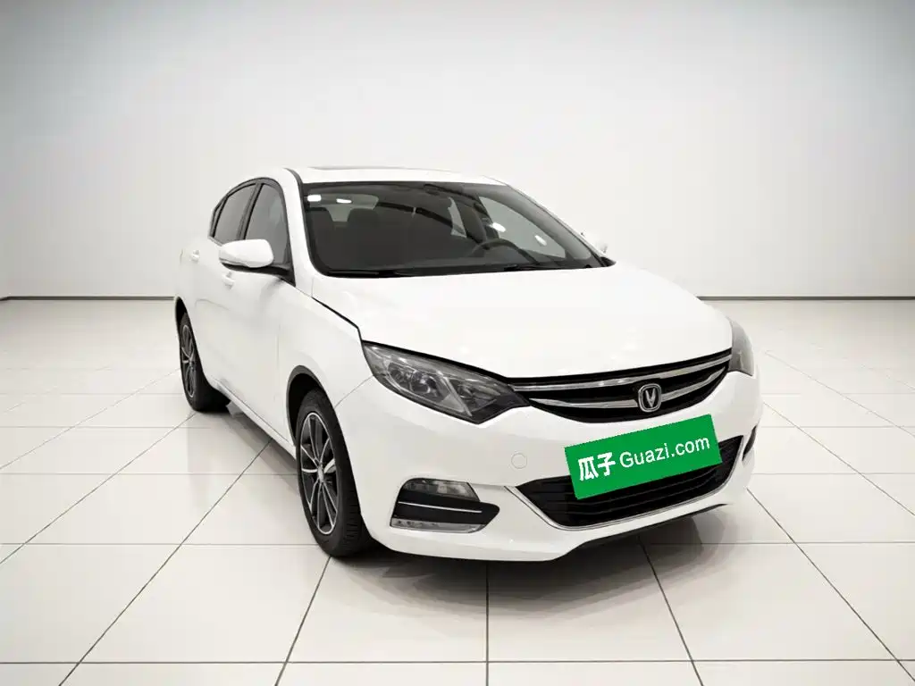Changan Eado XT — миниатюра 3