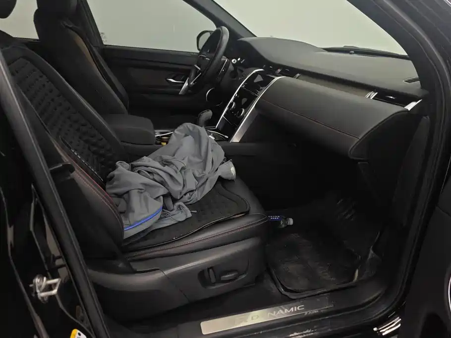 Land Rover Discovery Sport — миниатюра 8