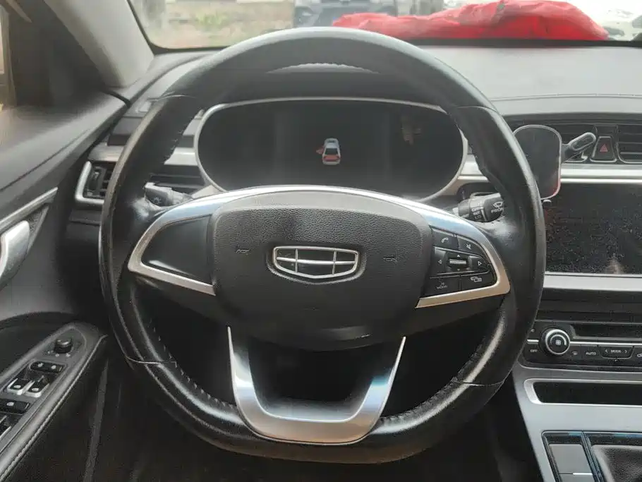 Geely Emgrand — миниатюра 15