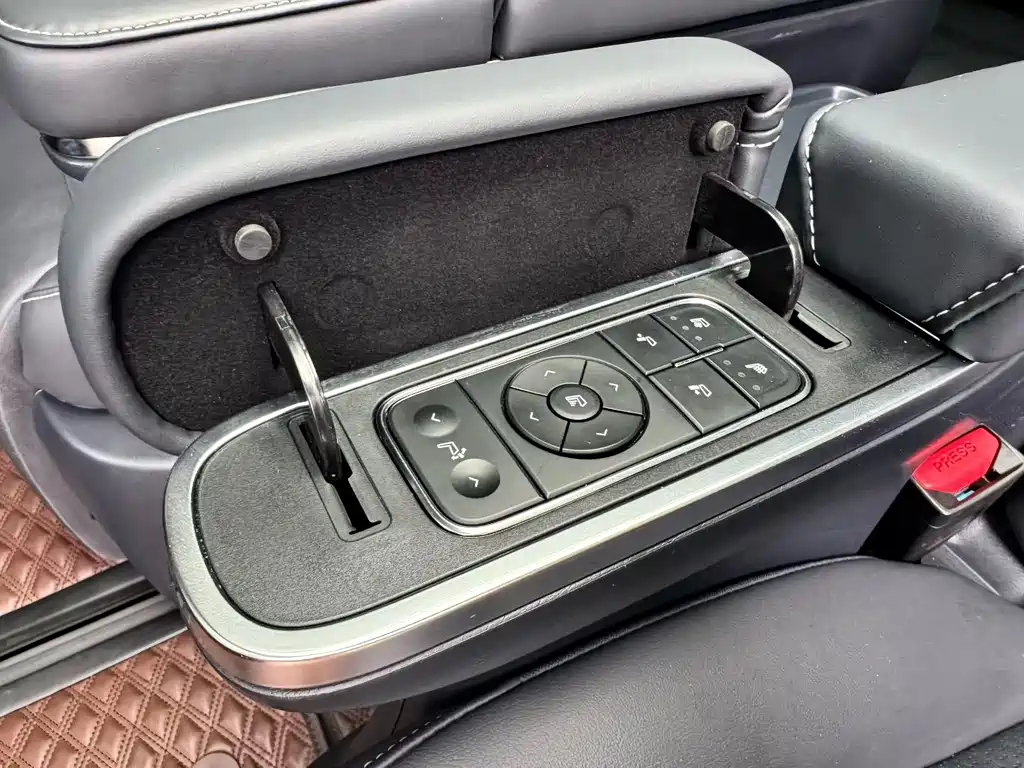GAC M8 2021 390T