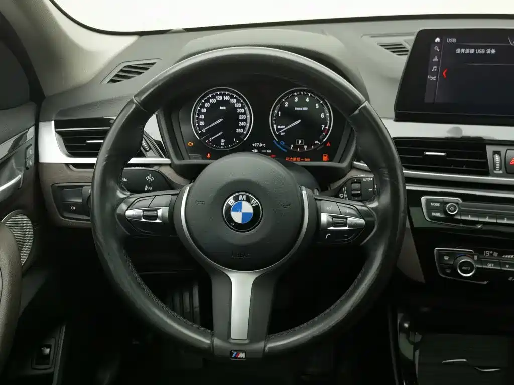 BMW X1 — миниатюра 11