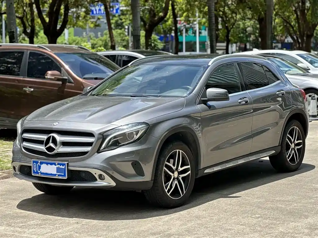 Mercedes-Benz GLA