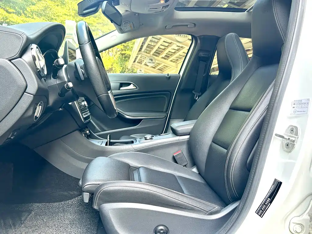 Mercedes-Benz GLA — миниатюра 12
