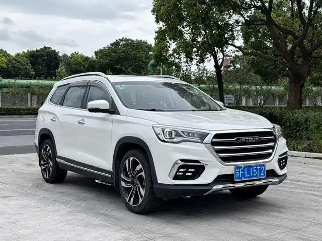 2019 JETOUR X90