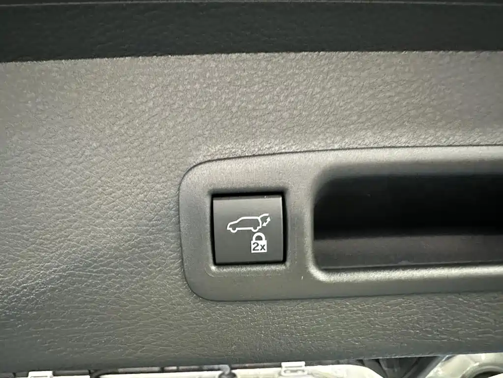 Toyota Sienna 2024 2.5L Luxury