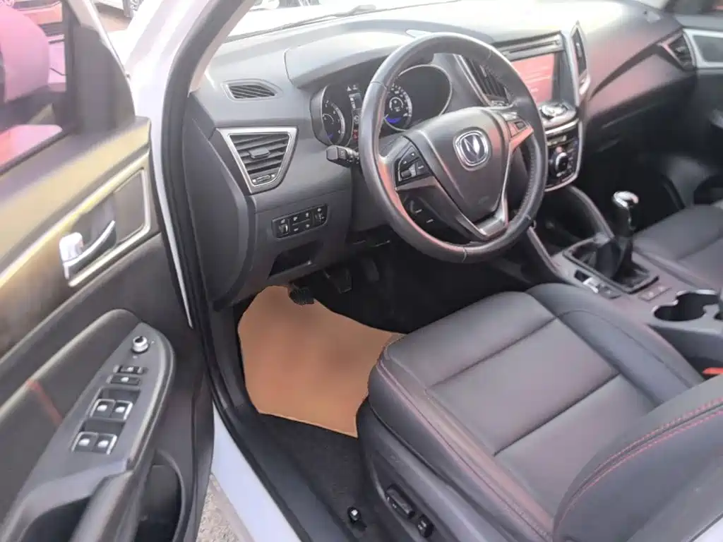 Changan CS75 — миниатюра 16