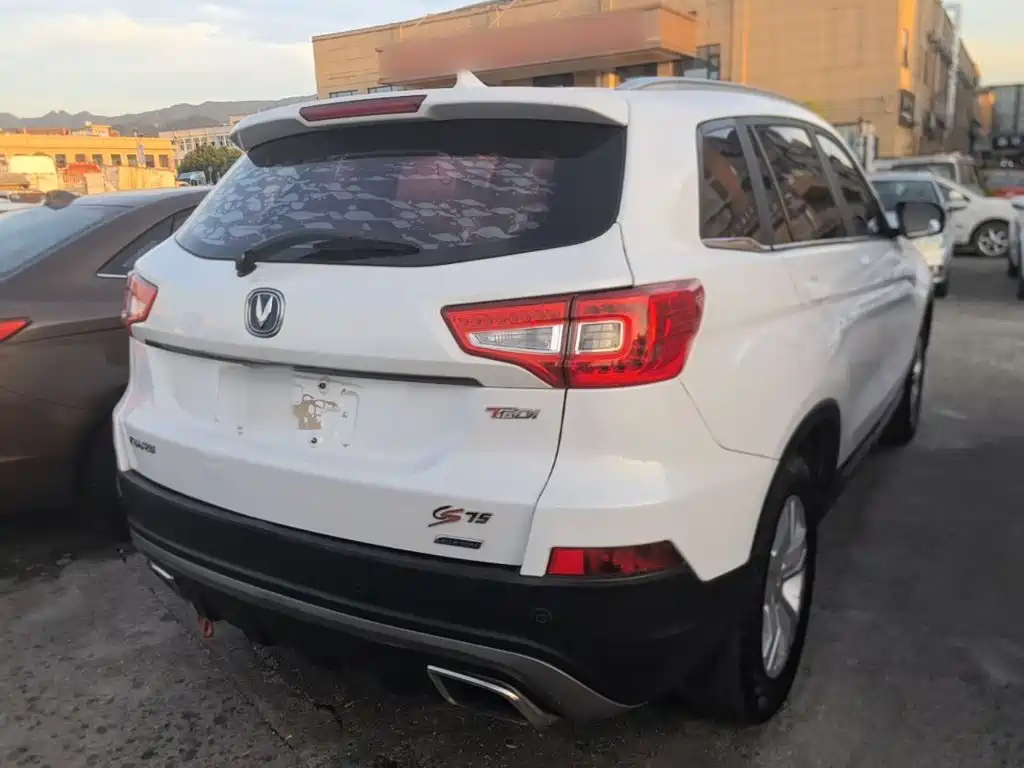 Changan CS75 — миниатюра 7