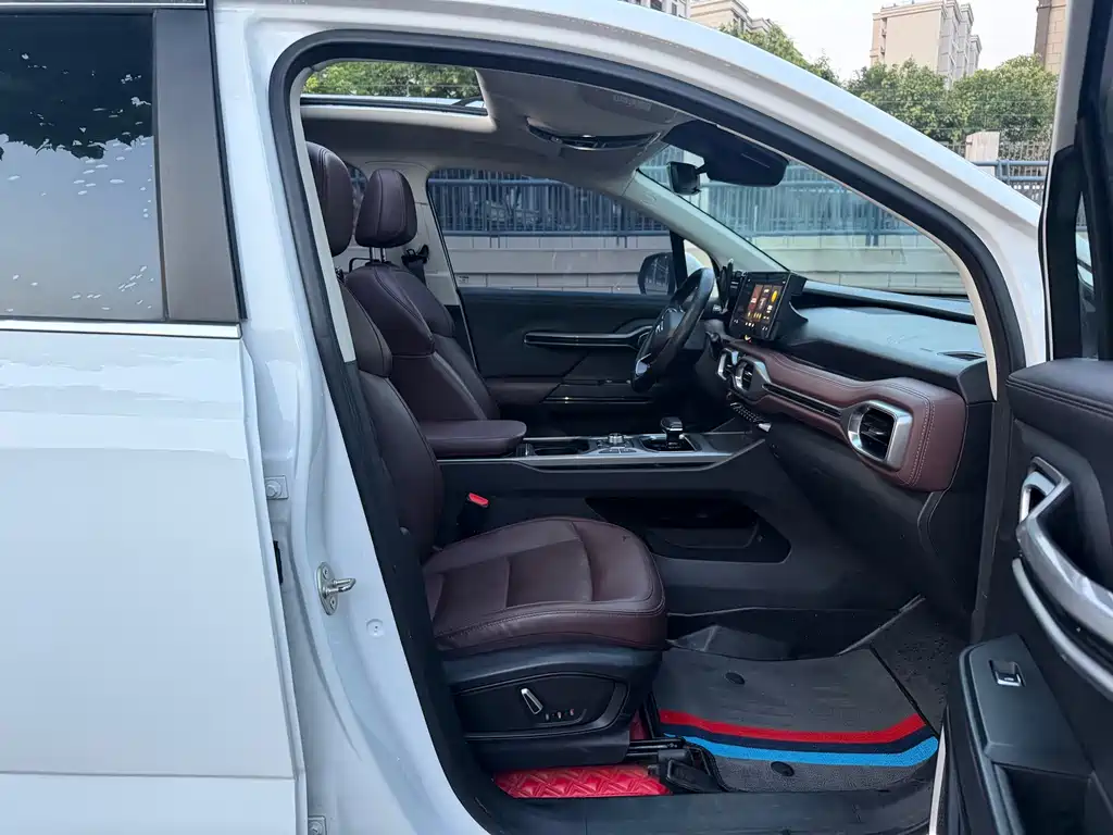 Geely Haoyue — миниатюра 7