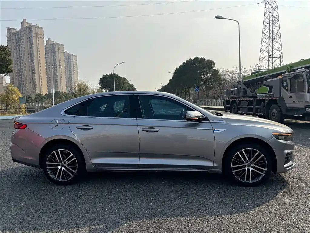 GEELY AUTOMOBILE XINGRUI