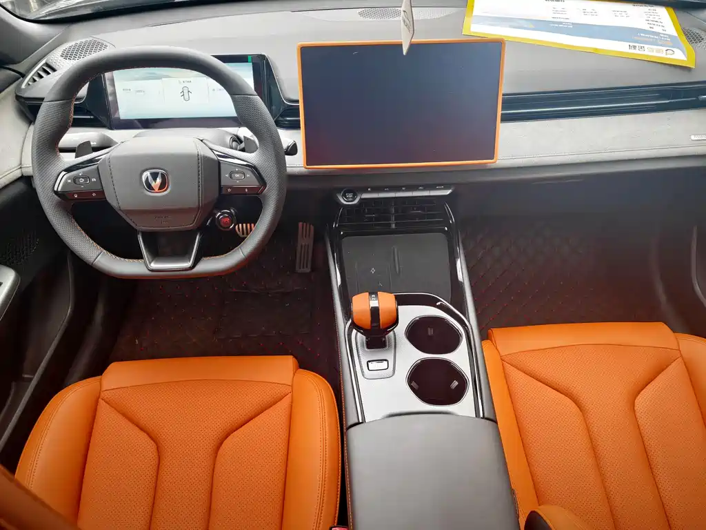 Changan UNI-V 2025 1.5T 500Bar Luxury Sport