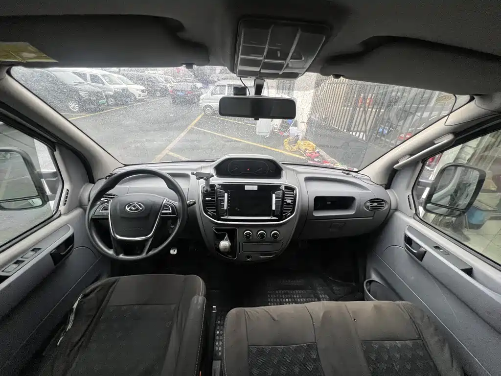 SAIC MAXUS XINTU V80