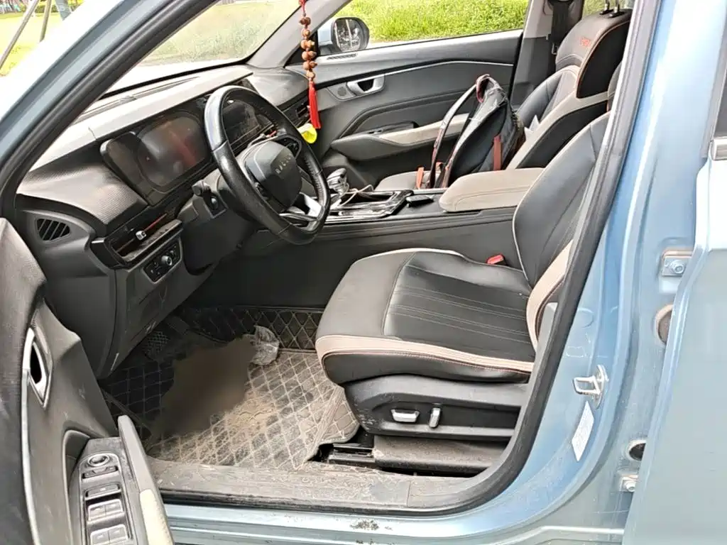 Baojun RC-6 — миниатюра 8