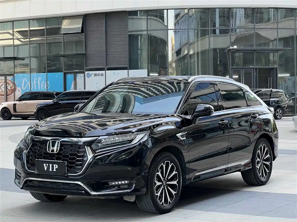 HONDA UR V