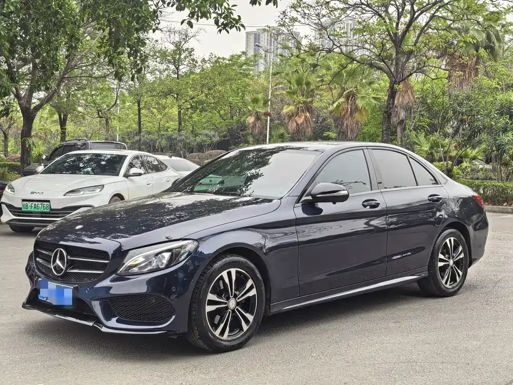 Mercedes-Benz C-Class 2017