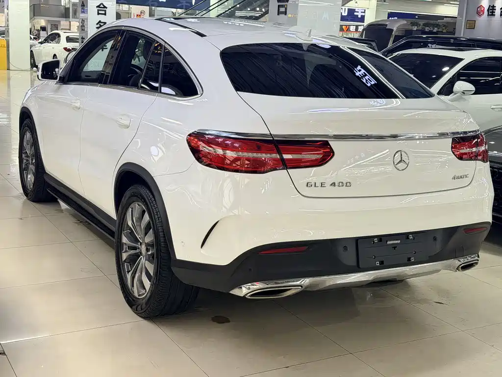 Mercedes-Benz GLE 2015 GLE 400 4MATIC SUV