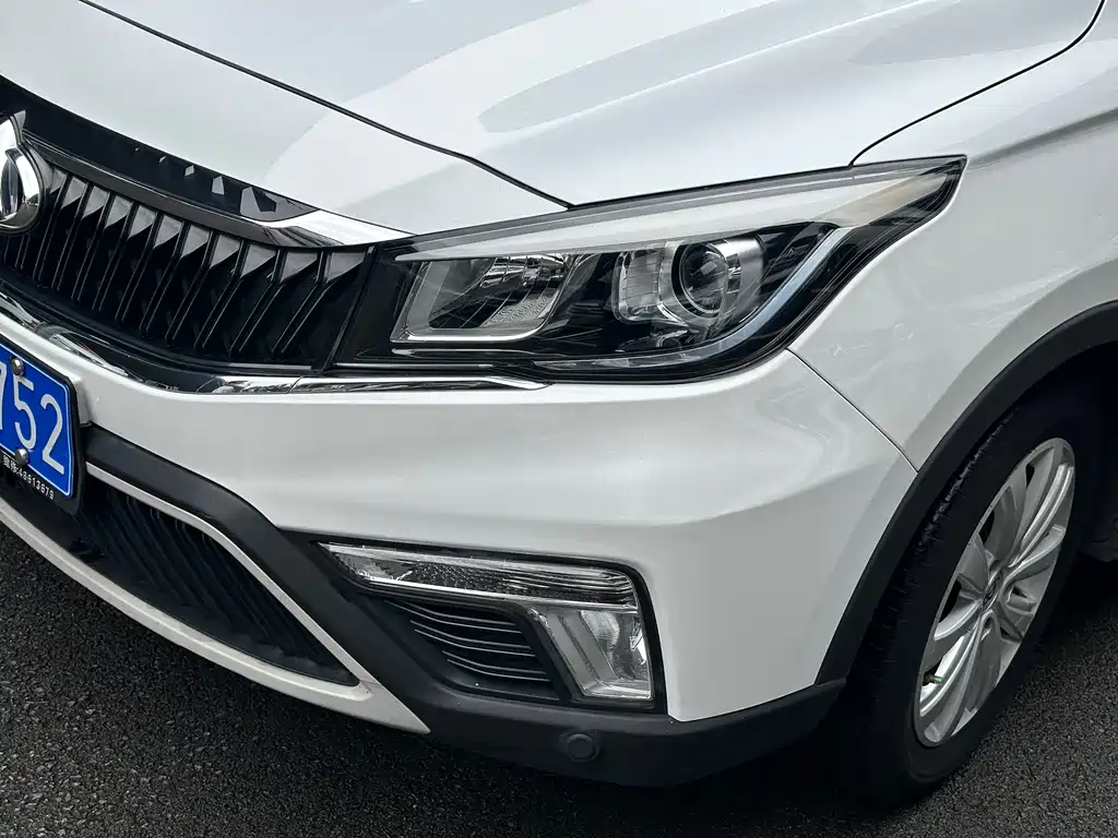 Oshan A800 2019 1.6L MT Comfort V