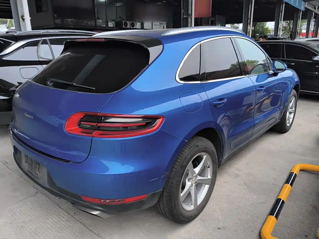 Porsche Macan 2016 Macan 2.0T