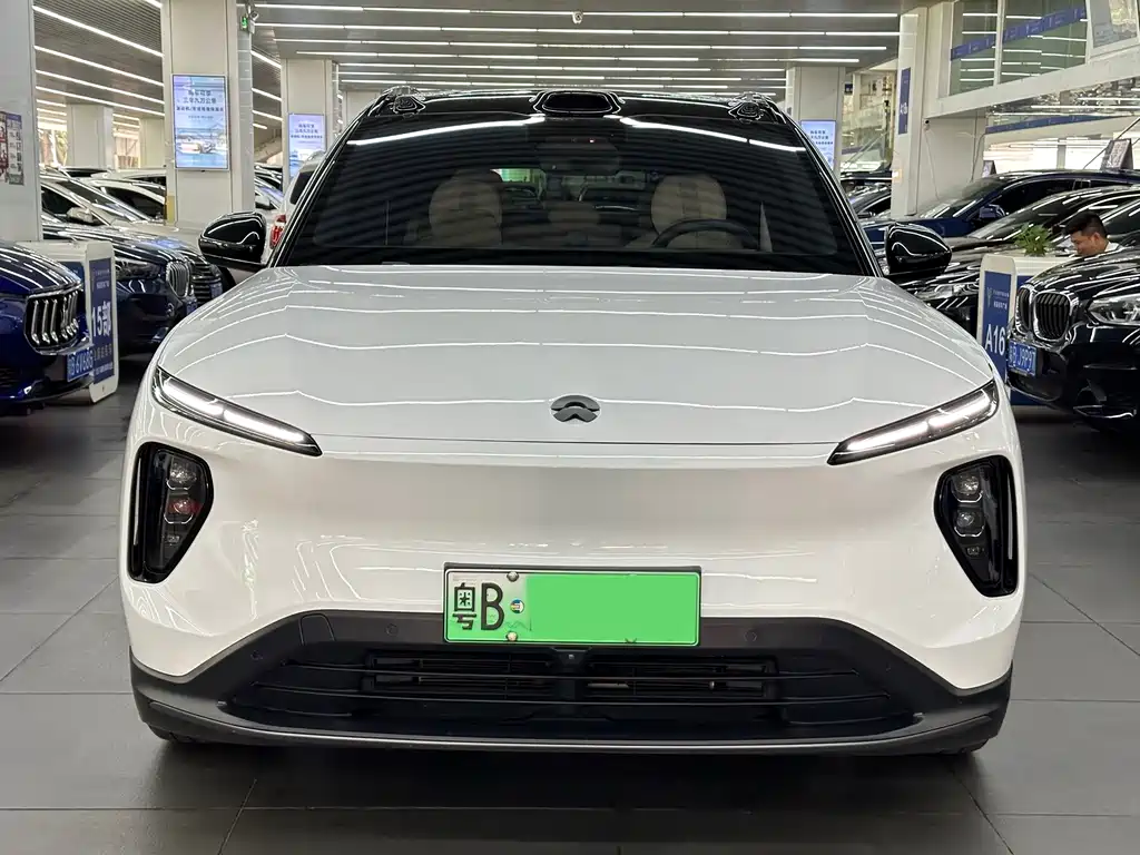 NIO ES6 — миниатюра 2