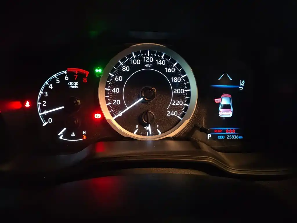 Toyota Corolla — миниатюра 12