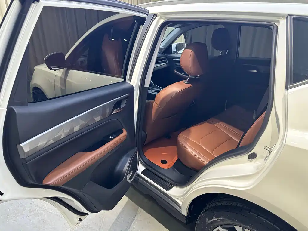 Geely Vision X6 — миниатюра 13