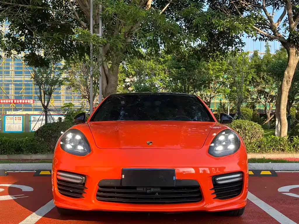 Porsche Panamera — миниатюра 2