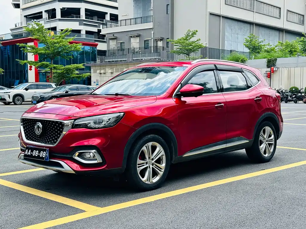 MG HS