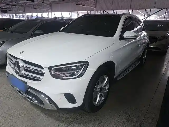 MERCEDES-BENZ GLC 2020