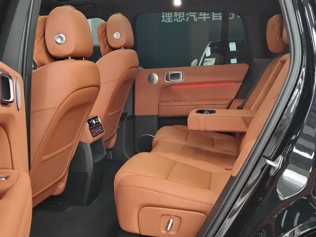 Li Auto L6 2025 Pro