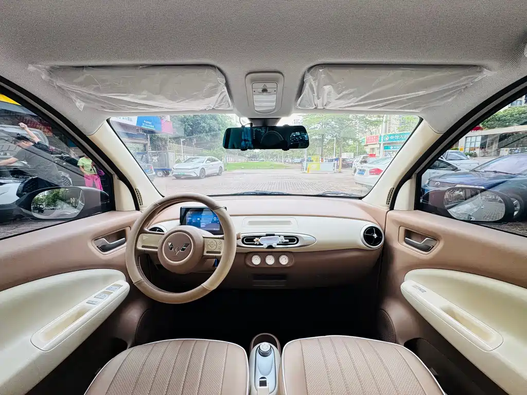 Wuling MINIEV — миниатюра 5