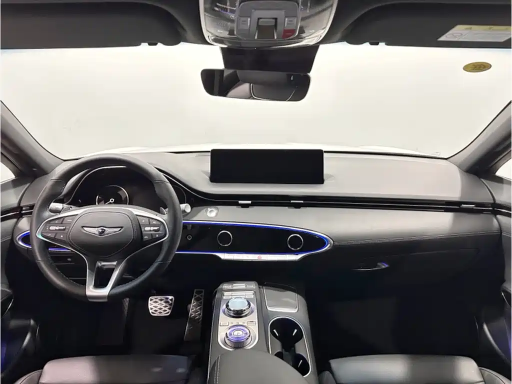 Genesis GV70 2023 2.5T Luxury