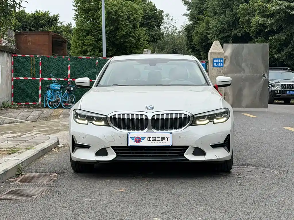 BMW 3 Series — миниатюра 2