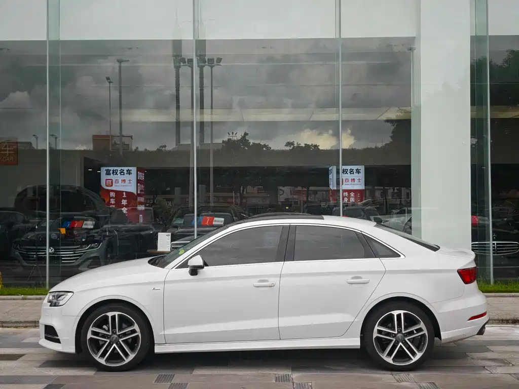 Audi A3 2020 Limousine 35 TFSI Sport VI