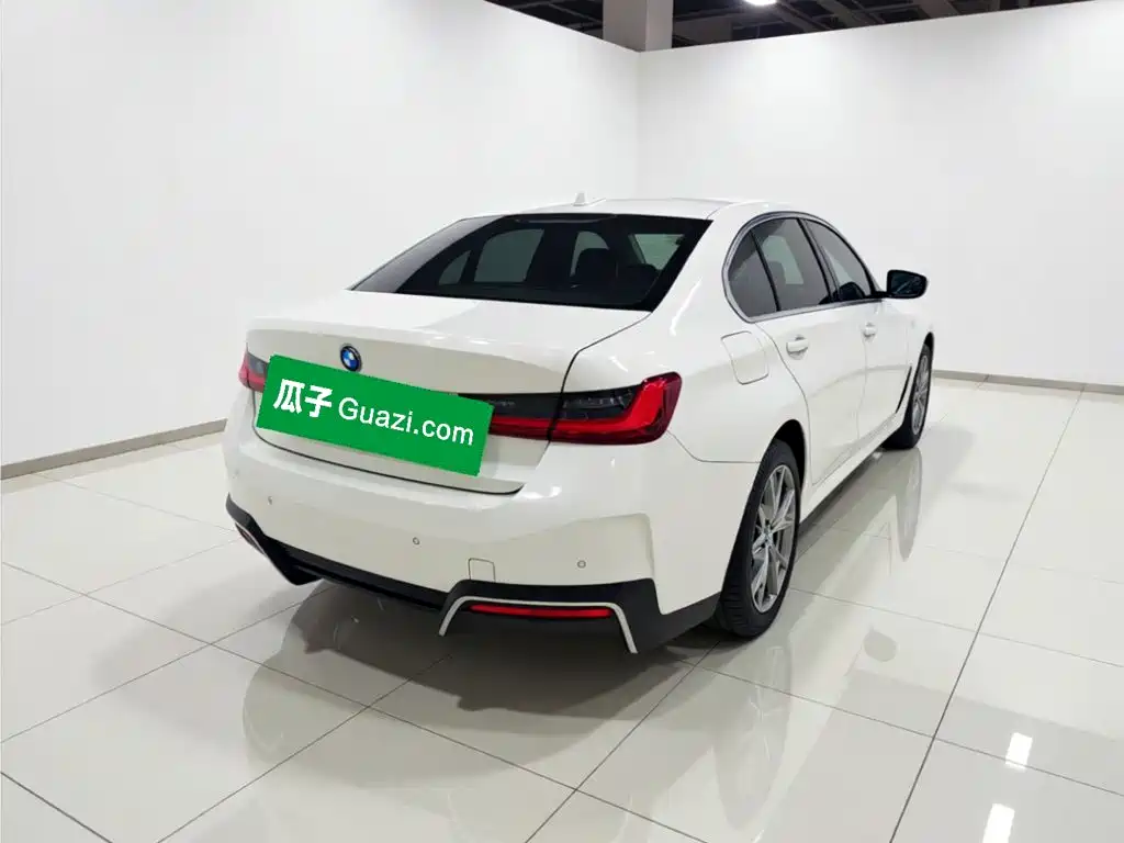 BMW i3 — миниатюра 7